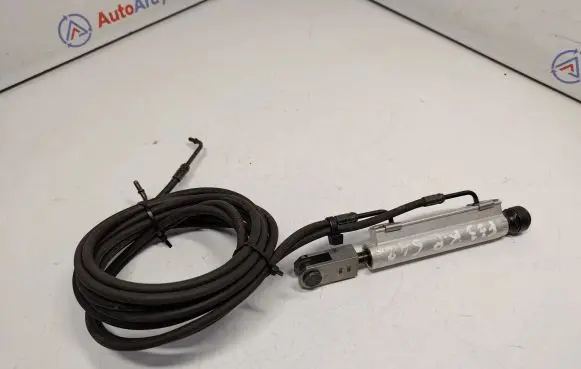 BMW 4 F32 F33 Convertible roof lock latch cylinder 54377181109
