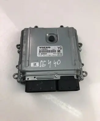 Volvo S60 Engine control unit/module 31336983