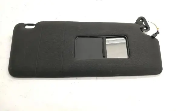 Sun visor