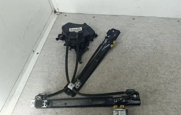 Seat Ibiza IV (6J,6P) Front door window regulator with motor 