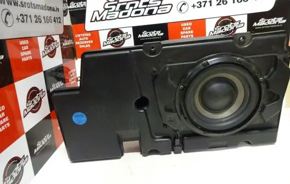 Audi A8 S8 D3 4E Subwoofer speaker 4E0035621A