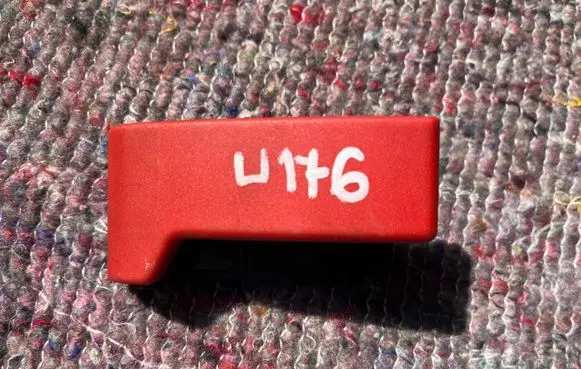 Mercedes-Benz E W212 Engine bonnet (hood) release handle A2048800120