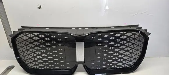 BMW X1 U11 Front grill 18517811 U11U12 5113