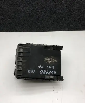 Skoda Superb B6 (3T) Fuse box set 1K0937118