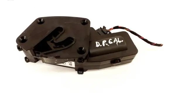 Skoda Superb B6 (3T) Tailgate/trunk/boot lock/catch/latch 3T0827300C