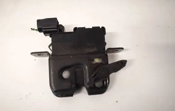 Dacia Logan II Tailgate/trunk/boot lock/catch/latch 905039605r