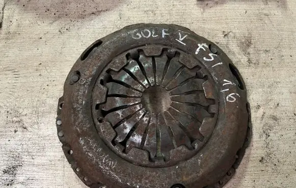 Volkswagen Golf V Pressure plate 