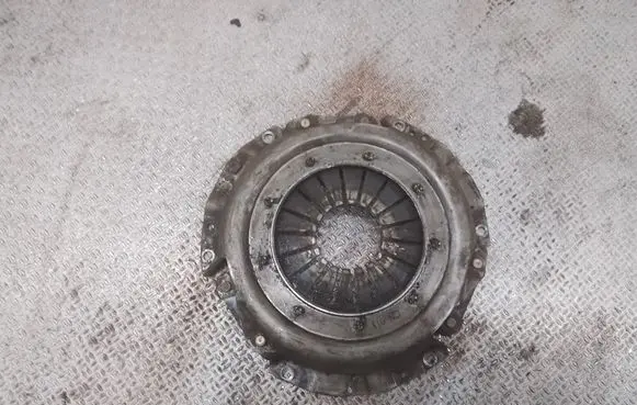 Nissan King Cab Pressure plate 
