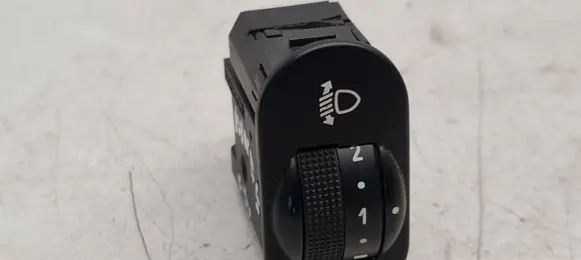 Ford Mondeo Mk III Headlight level height control switch 0307851417