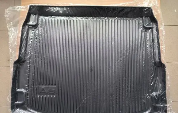 Audi A8 S8 D4 4H Rubber trunk/boot mat liner 4H0061180