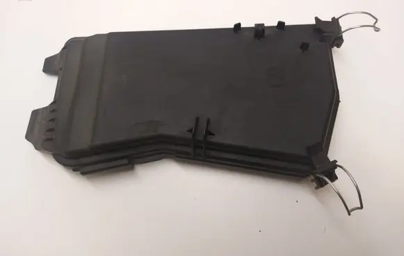 Mercedes-Benz E W212 Fuse box cover A2125400082