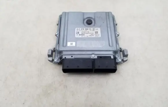Mercedes-Benz A W176 Engine control unit/module A2709002100