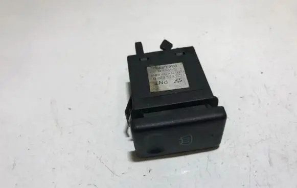 Ford Galaxy Windscreen/window heater switch 7m5959622b ym2118k374bbw
