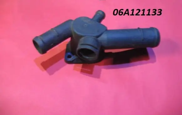 Volkswagen Golf IV Engine coolant pipe/hose 06A121133