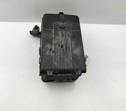 Volkswagen PASSAT B7 Fuse box set 1K0915333 3C0937125A
