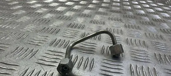 Opel Astra K Fuel injector supply line/pipe 