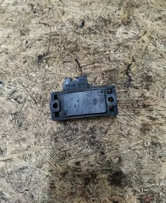 Opel Vectra B Air pressure sensor 16137039 957016 0399264