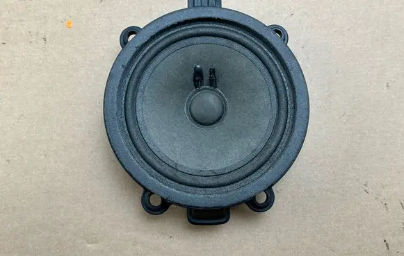 Volkswagen Crafter Front door speaker A9068270060