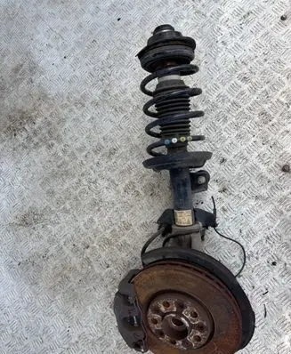 Alfa Romeo Giulietta Front wheel hub spindle knuckle