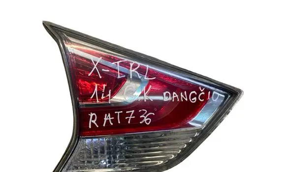 Nissan X-Trail T32 Tailgate rear/tail lights 22617939 A039628