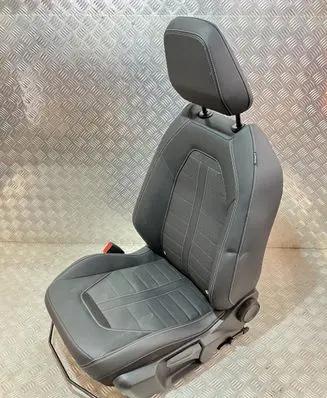 Opel Mokka B Front driver seat DG17330
