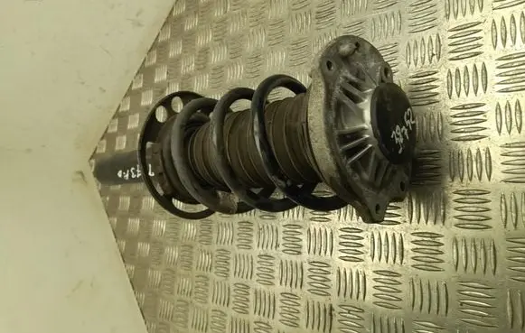 BMW 2 Active Tourer U06 Front shock absorber with coil spring 149415