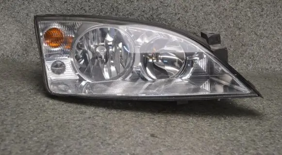 Ford Mondeo Mk III Headlight/headlamp 1305235545