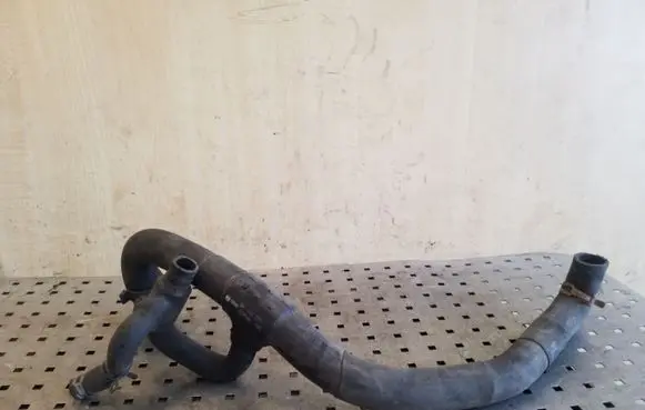Volkswagen Transporter - Caravelle T4 Engine coolant pipe/hose 044121101L