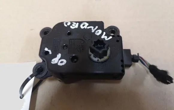 Ford Mondeo MK IV Air flap motor/actuator 3M5H19E616AB