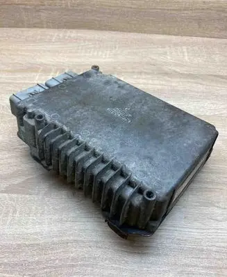 Chrysler Grand Voyager IV Engine control unit/module ECU P04727423AF 199160