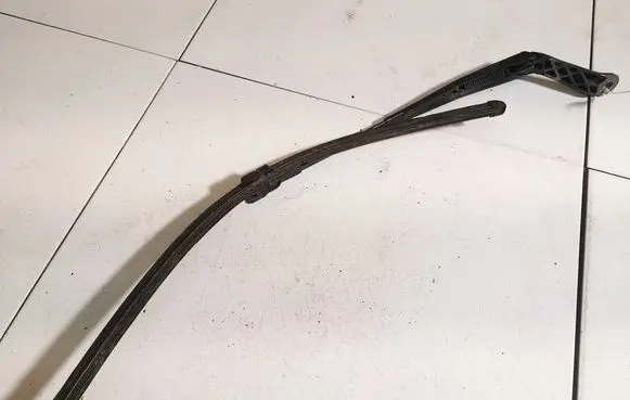 Ford Galaxy Front wiper blade arm 7m3955410b