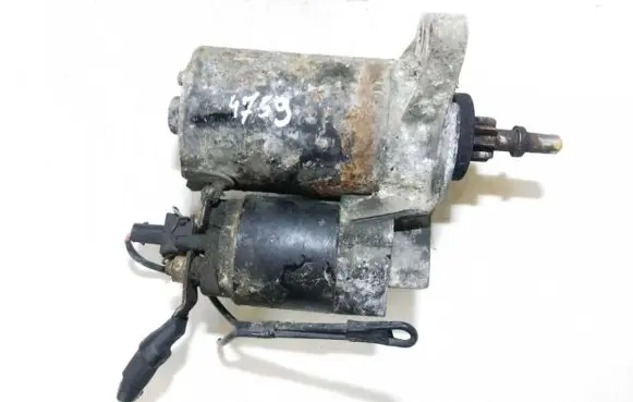 Skoda Octavia Mk1 (1U) Starter motor