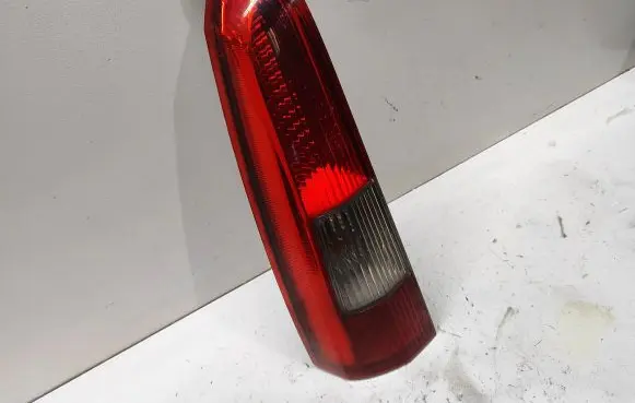 Volvo V70 Rear/tail lights 9154493