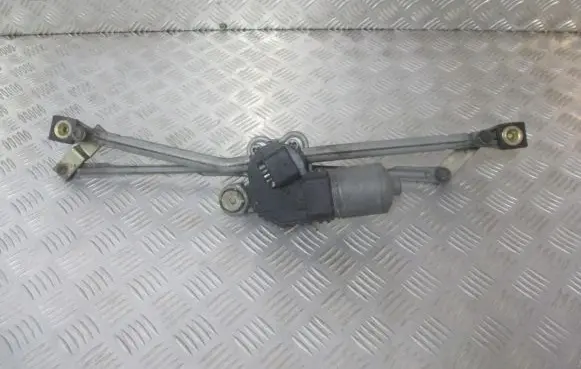 Ford Mondeo Mk III Front wiper linkage 1S71-17508-AA