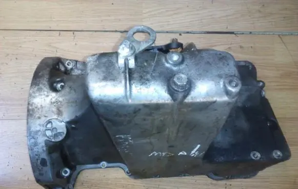 Mercedes-Benz A W168 Oil sump a16601402