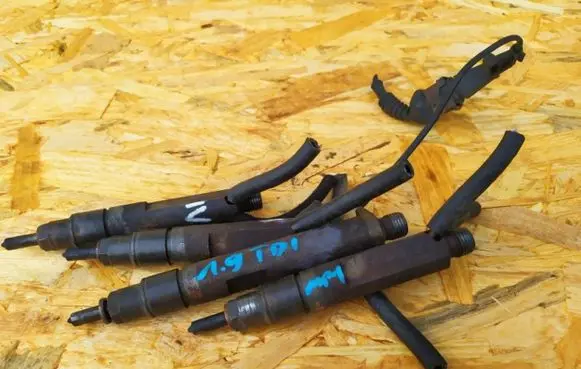 Volkswagen PASSAT B5 Fuel injector QQQQQQQQQQQ