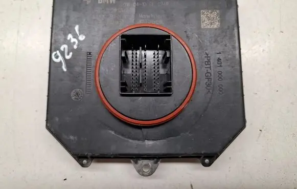 BMW 7 G11 G12 Headlight ballast module Xenon 7439094