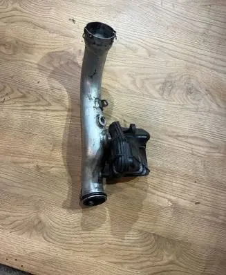 Mercedes-Benz E W211 Air intake duct part A6480980207