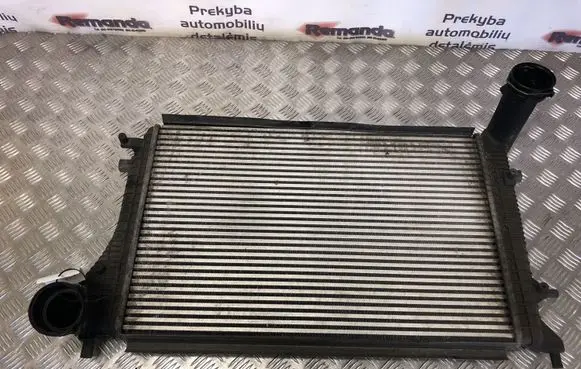 Volkswagen Golf Plus Intercooler radiator