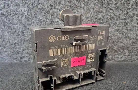 Skoda Superb B6 (3T) Door control unit/module 8X0959792C