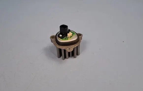 Volkswagen Crafter Headlight ballast module Xenon 21360901 21284801 7C1941035F