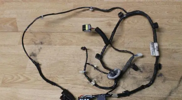 Opel Zafira B Front door wiring loom 13158708