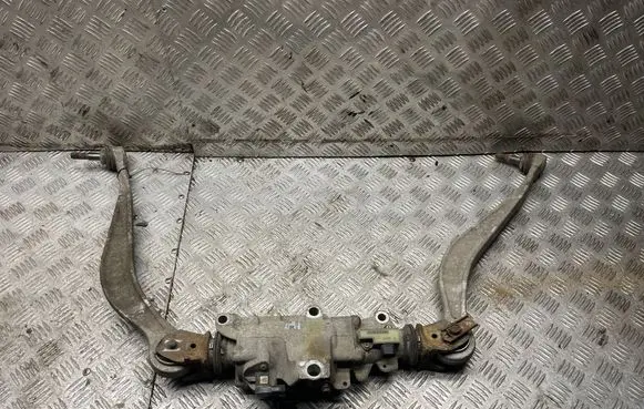 BMW 5 F10 F11 Rear steering column 9327670520 PP1A00175365 62238595