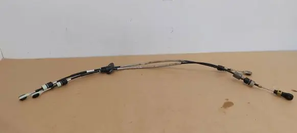 Gear shift cable linkage