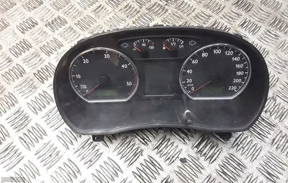 Volkswagen Polo Speedometer (instrument cluster) 6Q0920801E