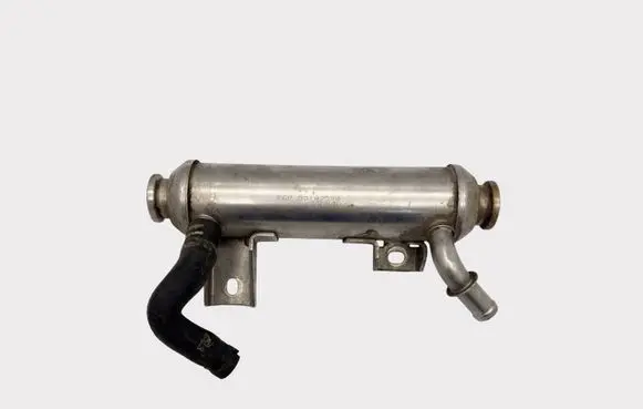 Fiat Croma EGR valve cooler 55182590 55210701 55202430