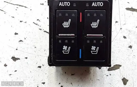 Lexus RX 450H Seat heating switch 8475248010