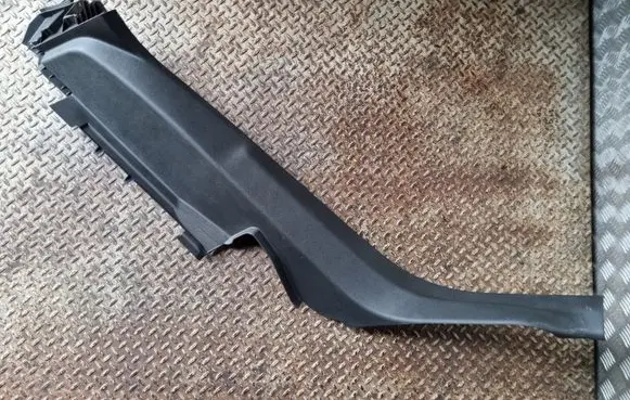 Opel Grandland X Other sill/pillar trim element YP00133677
