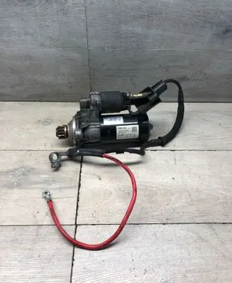 Volkswagen PASSAT B7 Starter motor 02E911024C 0001153006 27112015