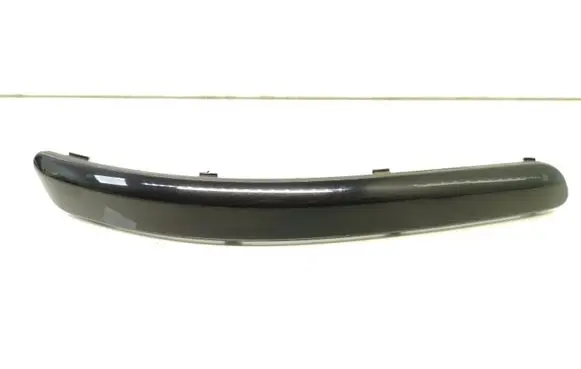 Front bumper splitter molding